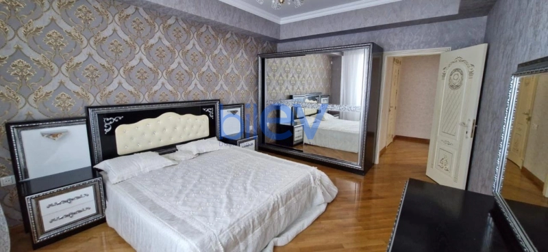 Aylıq Kirayə 2 otaqlı Yeni Tikili bina evi  100m², Bakı