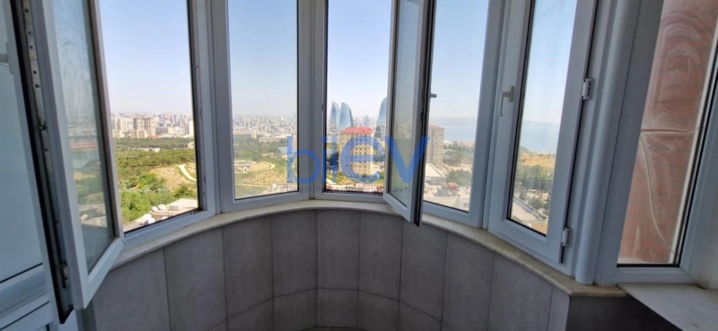Aylıq Kirayə 2 otaqlı Yeni Tikili bina evi  100m², Bakı