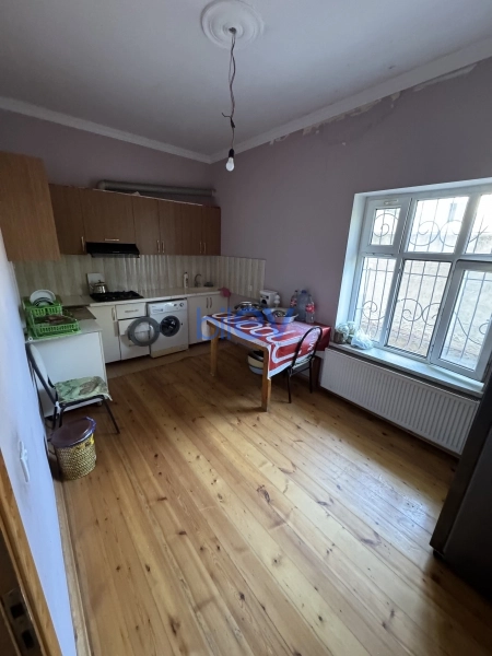 Aylıq Kirayə 1 otaqlı Həyət evi  1m², Bakı
