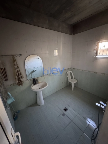 Aylıq Kirayə 1 otaqlı Həyət evi  1m², Bakı