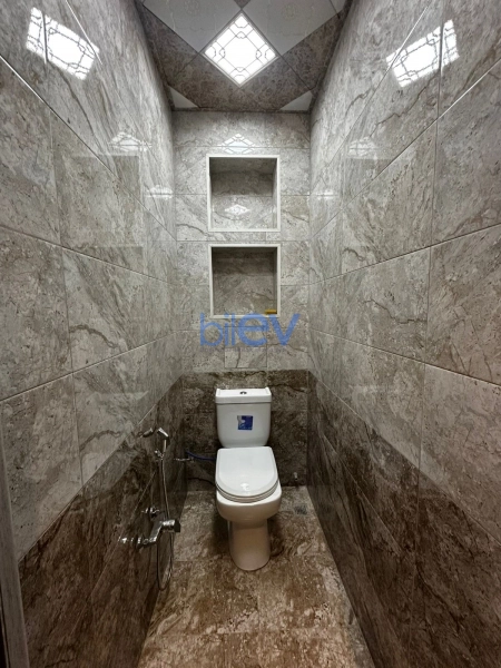 Aylıq Kirayə 3 otaqlı Köhnə Tikili bina evi  80m², Bakı