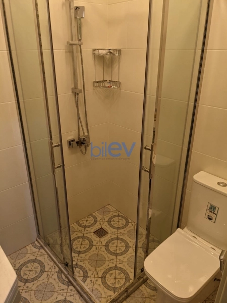 Aylıq Kirayə 3 otaqlı Yeni Tikili bina evi  90m², Bakı
