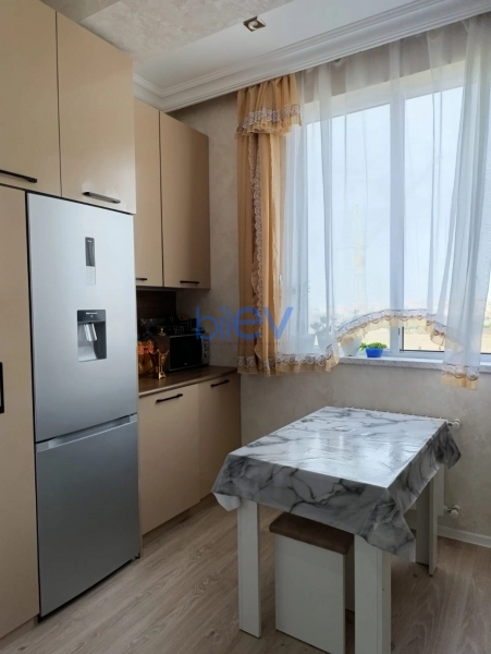 Satış 2 otaqlı Yeni Tikili bina evi  70m², Bakı