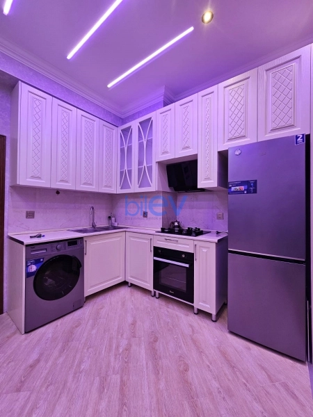 Satış 2 otaqlı Yeni Tikili bina evi  60m², Bakı