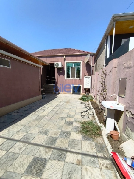 Satış 3 otaqlı Həyət evi  100m², Bakı