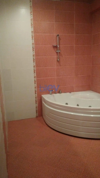 Satış 4 otaqlı Yeni Tikili bina evi  150m², Bakı