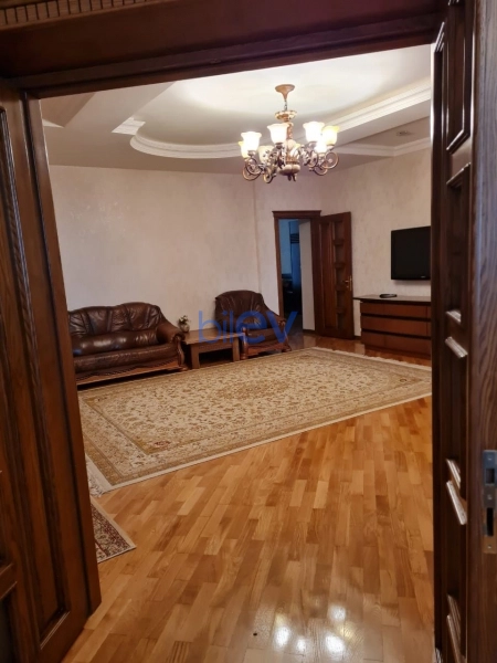 Satış 4 otaqlı Yeni Tikili bina evi  150m², Bakı