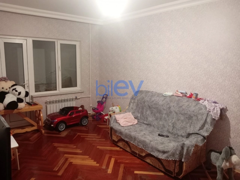 Aylıq Kirayə 3 otaqlı Köhnə Tikili bina evi  65m², Bakı