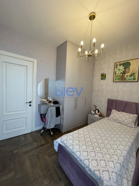 Satış 4 otaqlı Yeni Tikili bina evi  130m², Bakı