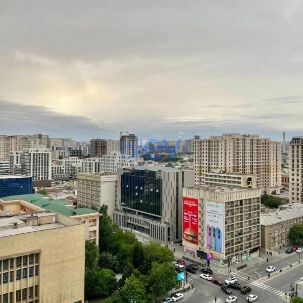 Aylıq Kirayə 2 otaqlı Yeni Tikili bina evi  90m², Bakı