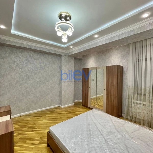 Aylıq Kirayə 2 otaqlı Yeni Tikili bina evi  90m², Bakı
