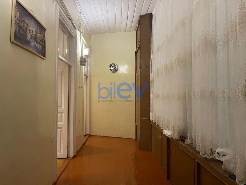 Aylıq Kirayə 3 otaqlı Köhnə Tikili bina evi  100m², Bakı