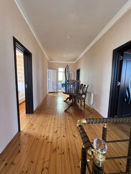 Aylıq Kirayə 3 otaqlı Həyət evi  90m², Bakı
