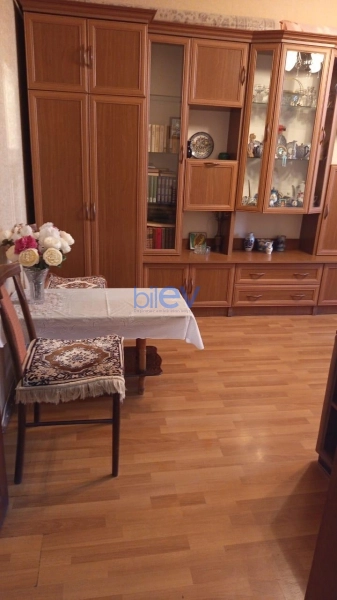 Aylıq Kirayə 1 otaqlı Köhnə Tikili bina evi  35m², Bakı