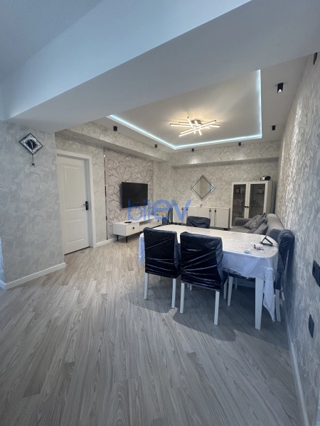 Satış 2 otaqlı Köhnə Tikili bina evi  45m², Bakı