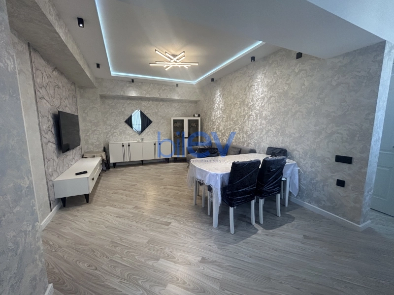 Satış 2 otaqlı Köhnə Tikili bina evi  45m², Bakı