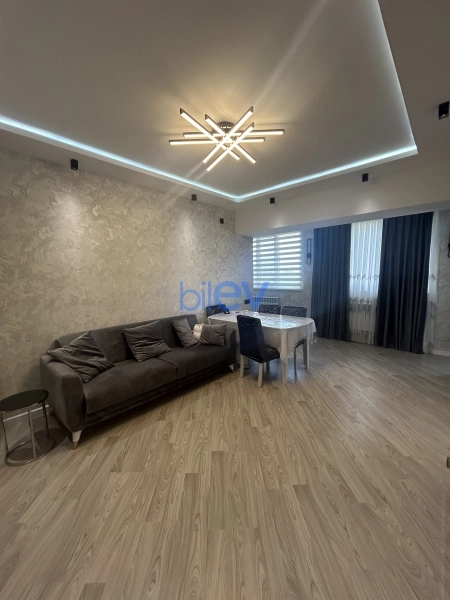 Satış 2 otaqlı Köhnə Tikili bina evi  45m², Bakı