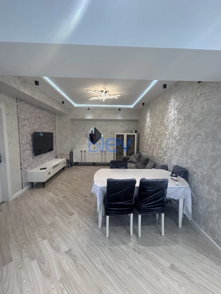 Satış 2 otaqlı Köhnə Tikili bina evi  45m², Bakı