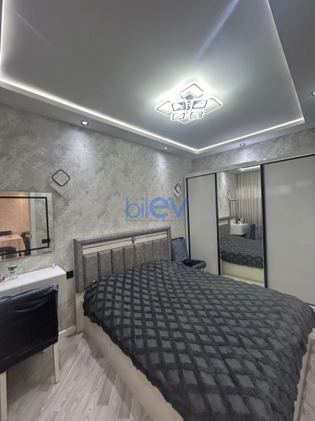 Satış 2 otaqlı Köhnə Tikili bina evi  45m², Bakı