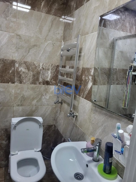 Satış 1 otaqlı Yeni Tikili bina evi  42m², Bakı