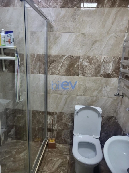 Satış 1 otaqlı Yeni Tikili bina evi  42m², Bakı