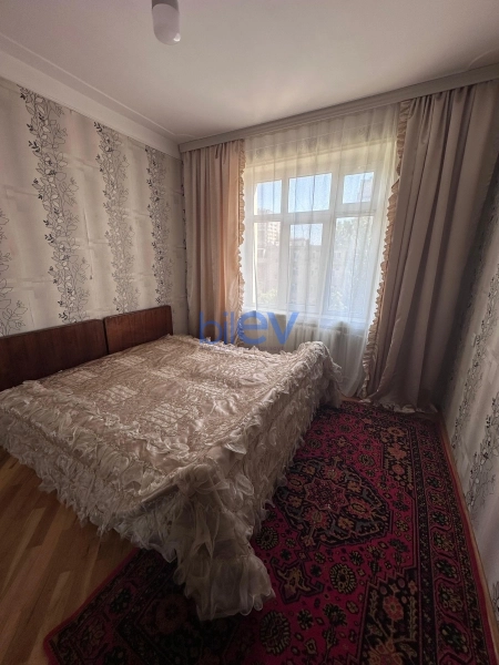 Aylıq Kirayə  otaqlı Köhnə Tikili bina evi  55m², Bakı
