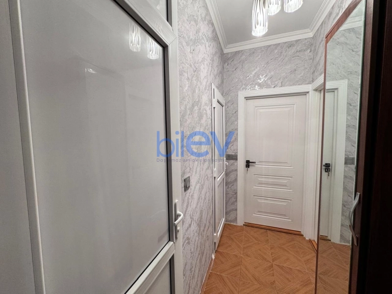 Satış 2 otaqlı Köhnə Tikili bina evi  80m², Bakı