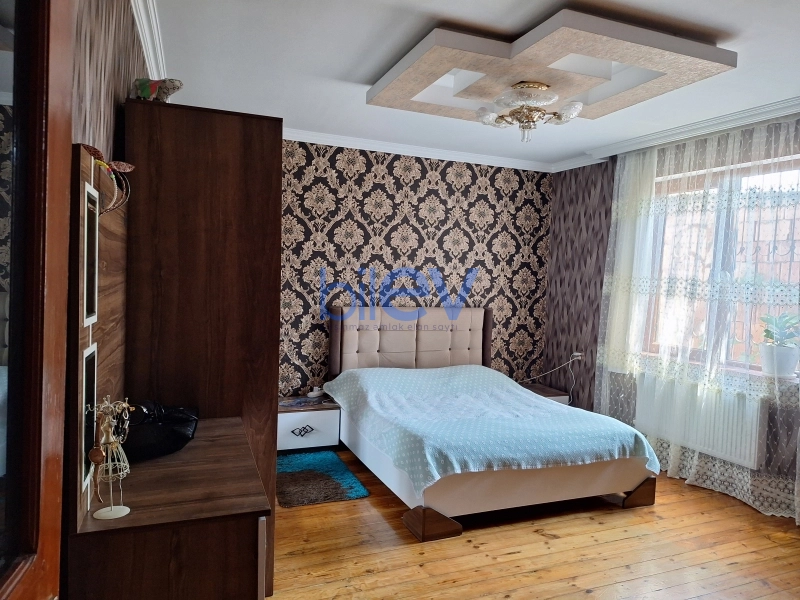 Satış 4 otaqlı Həyət evi  130m², Bakı