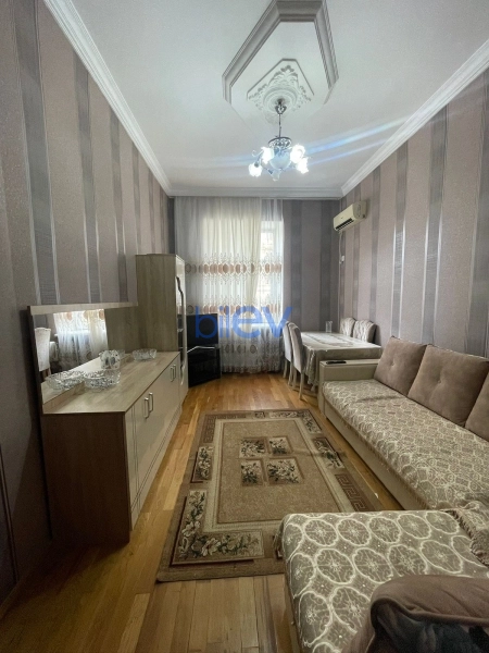 Satış 3 otaqlı Köhnə Tikili bina evi  64m², Bakı