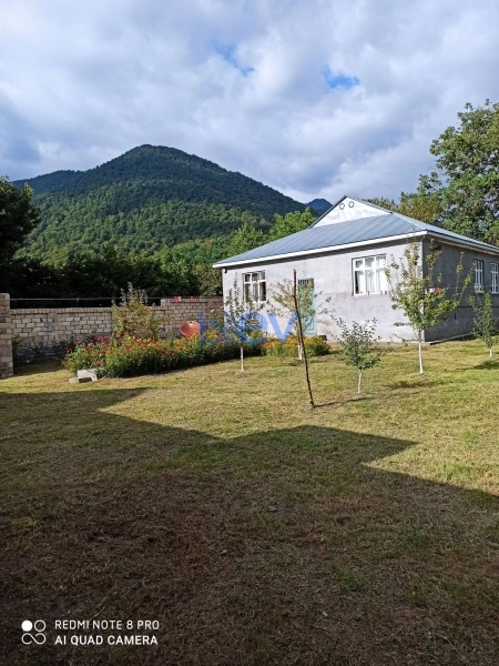 Satış 4 otaqlı Həyət evi  121m², Qəbələ
