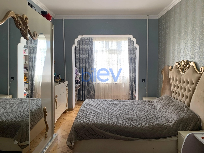 Satış 2 otaqlı Köhnə Tikili bina evi  66m², Bakı