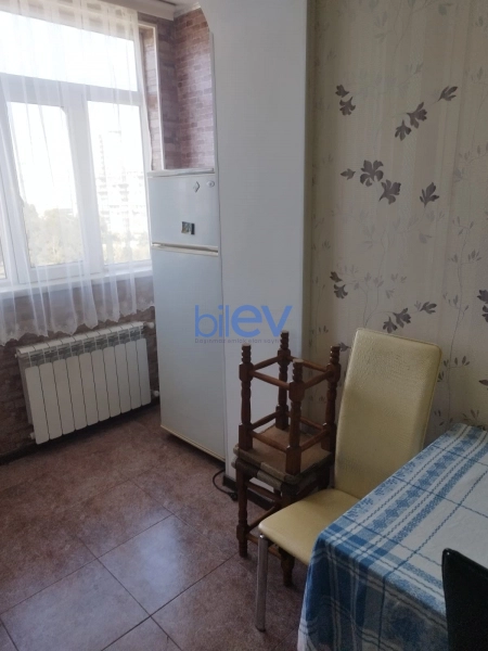 Aylıq Kirayə 2 otaqlı Köhnə Tikili bina evi  60m², Bakı