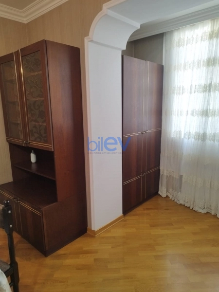 Aylıq Kirayə 2 otaqlı Köhnə Tikili bina evi  60m², Bakı