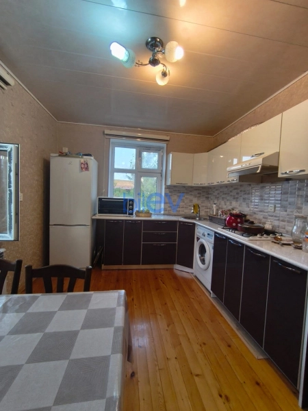 Satış 3 otaqlı Həyət evi  110m², Bakı