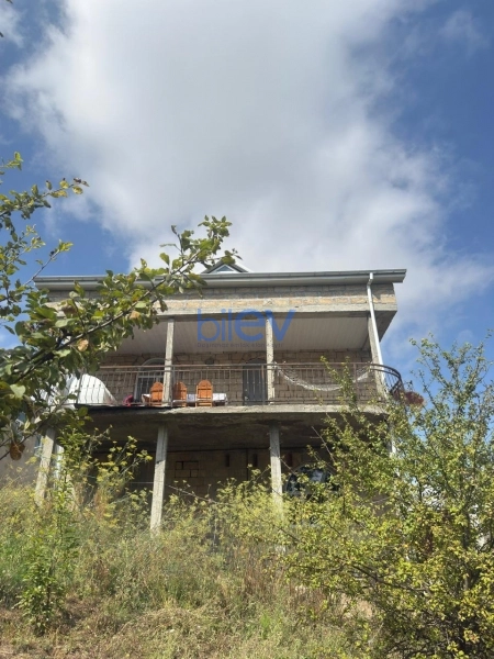 Satış 4 otaqlı Bağ evi  1100m², Şamaxı