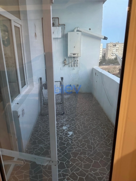 Aylıq Kirayə 3 otaqlı Yeni Tikili bina evi  120m², Bakı