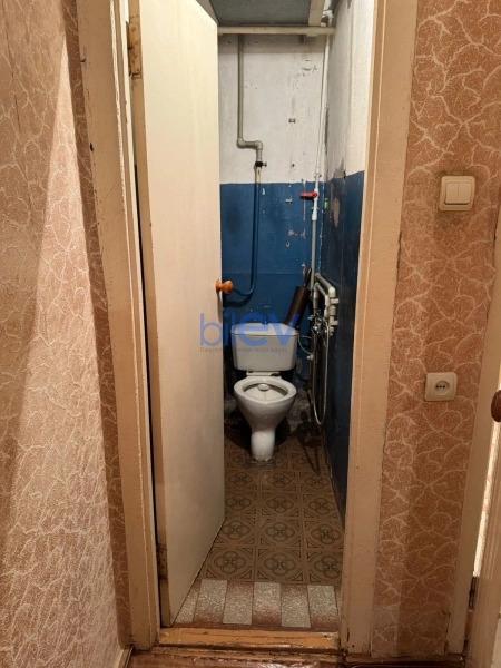 Aylıq Kirayə 3 otaqlı Köhnə Tikili bina evi  70m², Bakı