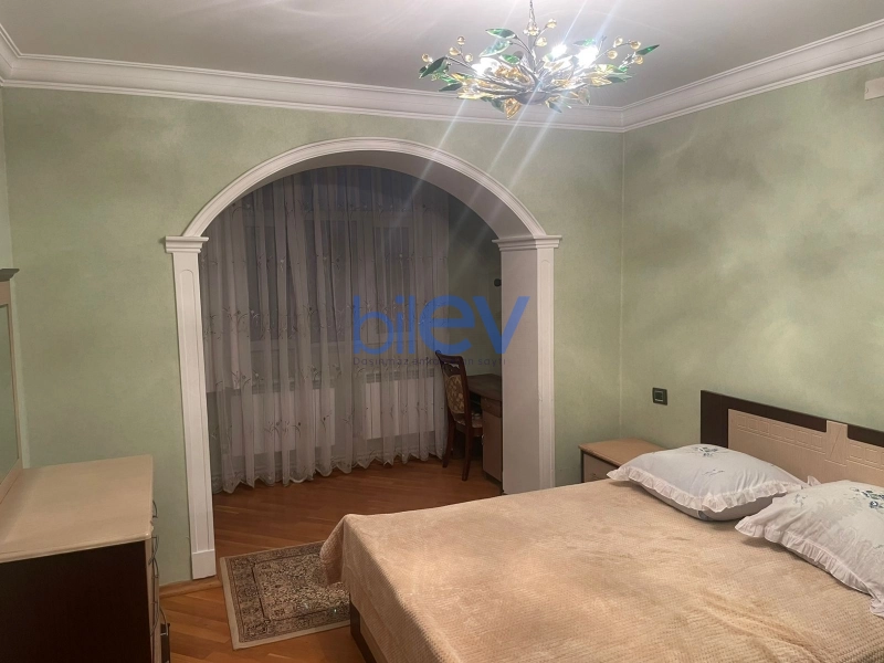 Aylıq Kirayə 3 otaqlı Köhnə Tikili bina evi  65m², Bakı
