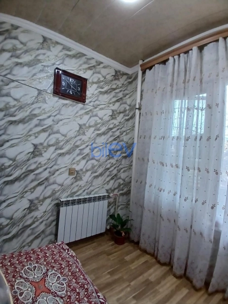 Satış 2 otaqlı Köhnə Tikili bina evi  56m², Bakı