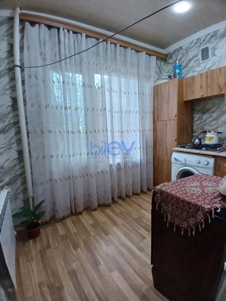 Satış 2 otaqlı Köhnə Tikili bina evi  56m², Bakı