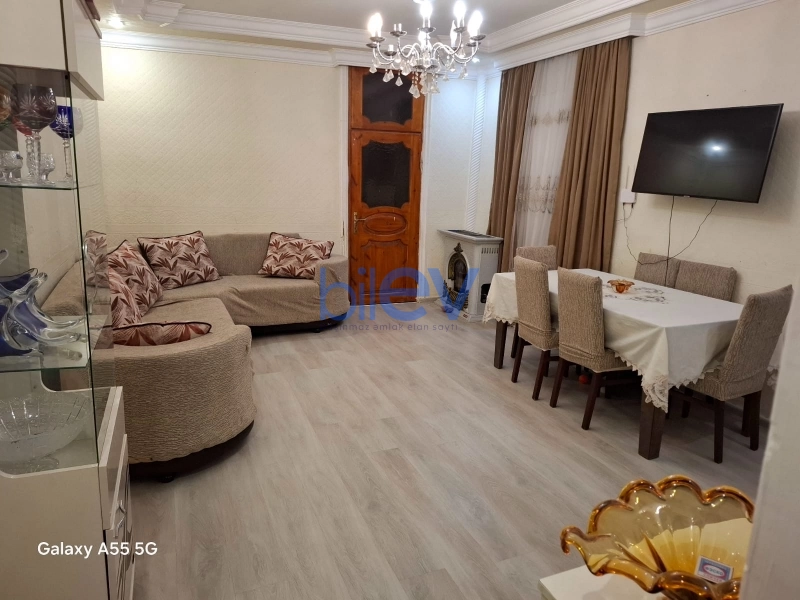 Satış 3 otaqlı Köhnə Tikili bina evi  75m², Gəncə