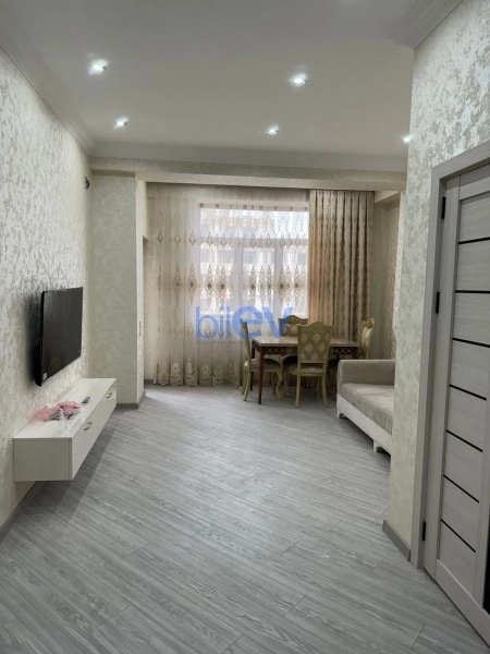 Aylıq Kirayə 2 otaqlı Yeni Tikili bina evi  70m², Bakı