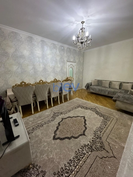 Aylıq Kirayə 4 otaqlı Həyət evi  130m², Bakı