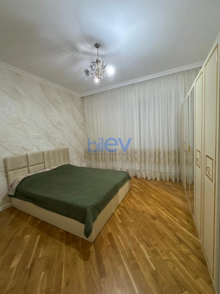 Aylıq Kirayə 4 otaqlı Həyət evi  130m², Bakı