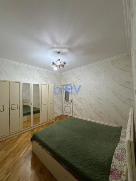 Aylıq Kirayə 4 otaqlı Həyət evi  130m², Bakı