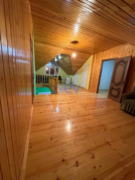 Aylıq Kirayə 4 otaqlı Həyət evi  130m², Bakı