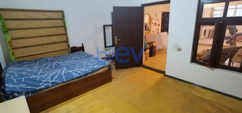 Aylıq Kirayə 3 otaqlı Həyət evi  100m², Bakı