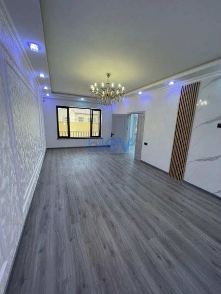Satış 5 otaqlı Yeni Tikili bina evi  150m², Bakı