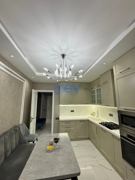 Satış 4 otaqlı Yeni Tikili bina evi  146m², Bakı