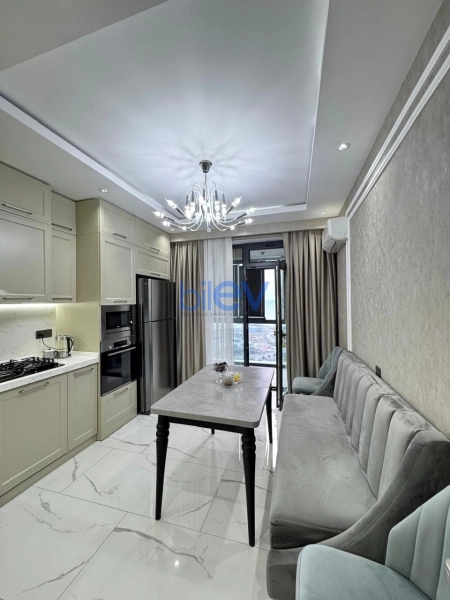 Satış 4 otaqlı Yeni Tikili bina evi  146m², Bakı
